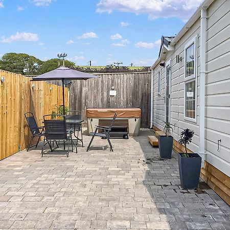 Stream Valley Holiday Park Penzance Exterior foto